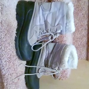 Womens winter boots, 200gram